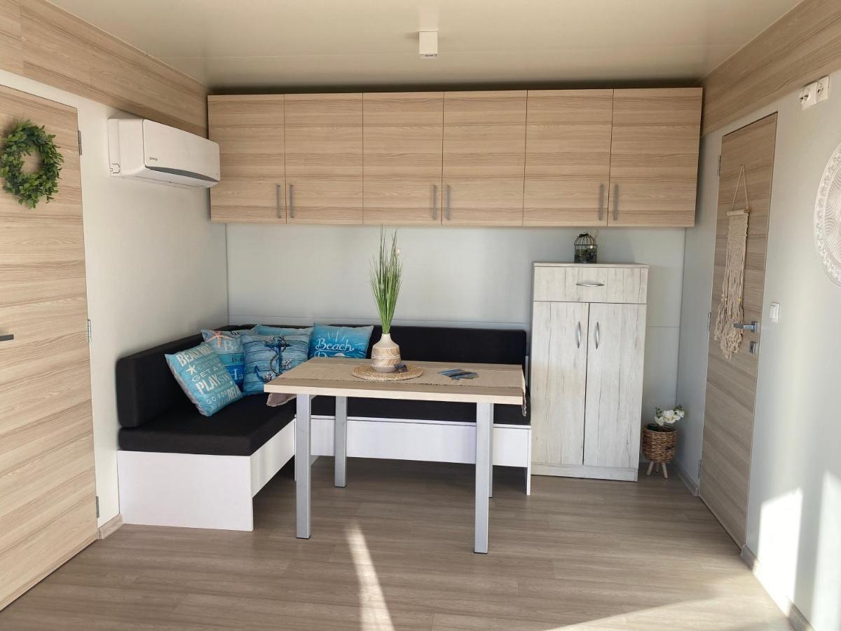 Amore Del Mare, Seaside Family Pace, Free Parking And Wifi In Camp Dalmatino Drage Εξωτερικό φωτογραφία