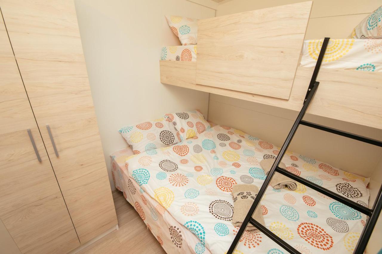 Amore Del Mare, Seaside Family Pace, Free Parking And Wifi In Camp Dalmatino Drage Εξωτερικό φωτογραφία