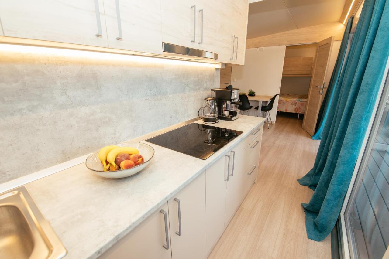 Amore Del Mare, Seaside Family Pace, Free Parking And Wifi In Camp Dalmatino Drage Εξωτερικό φωτογραφία
